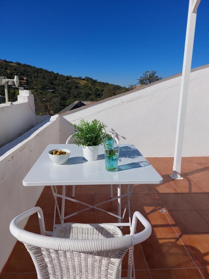 "Oliveiras" Appartement Typique Avec Terrasse Et Piscine Лоле Экстерьер фото