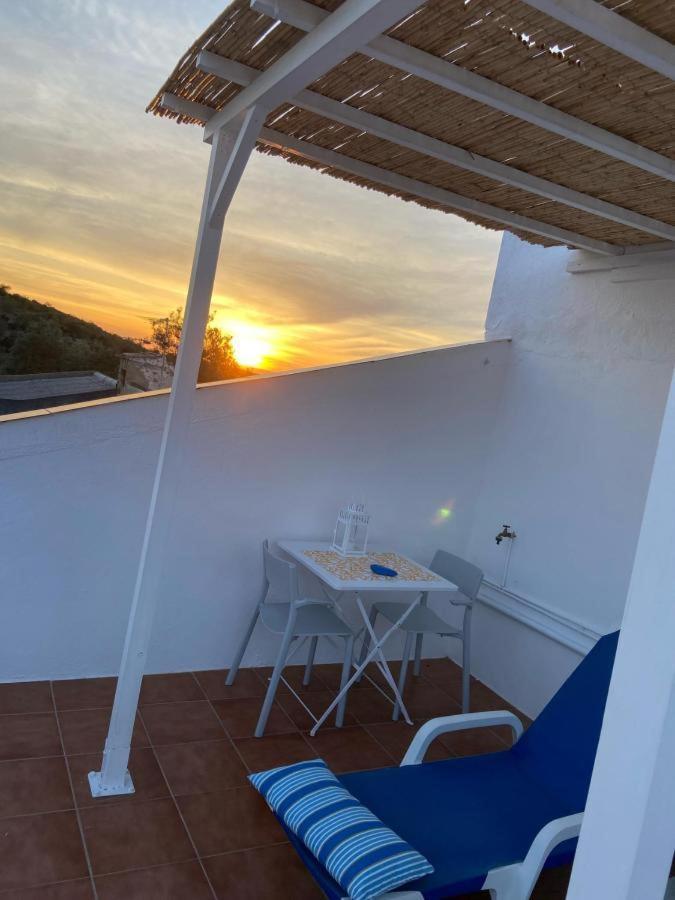 "Oliveiras" Appartement Typique Avec Terrasse Et Piscine Лоле Экстерьер фото